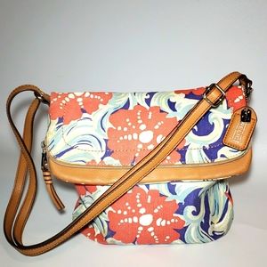 Vintage Relic floral Womens handbag.